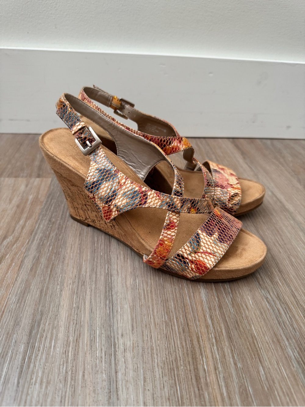 Aerosoles Women’s 8.5 Multicolor Snake Print Cork Wedge Slingback Sandals